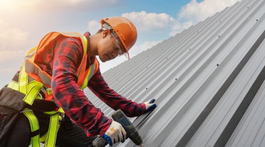 Professional gutter cleaning in New Haven, NY